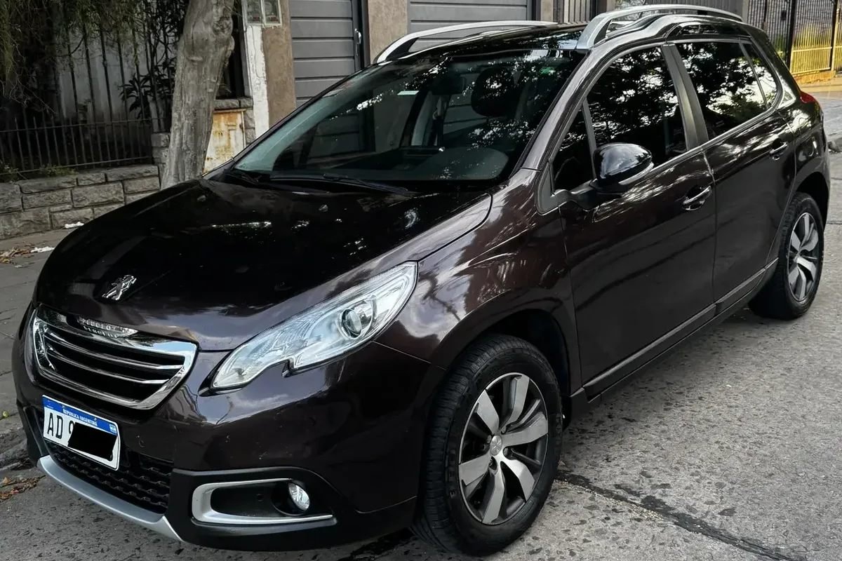 Peugeot 2008 1.6 Feline